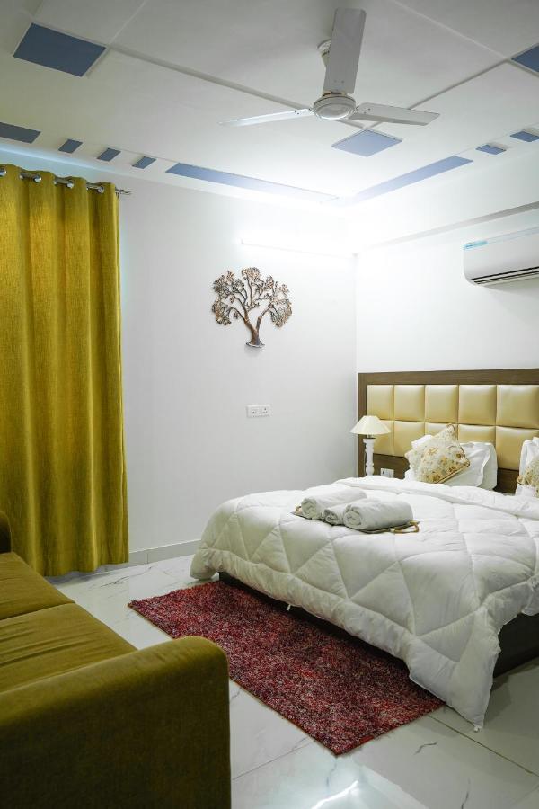 Lime Tree Service Apartment - Near Artemis Hospital ,Gurgaon Exterior photo