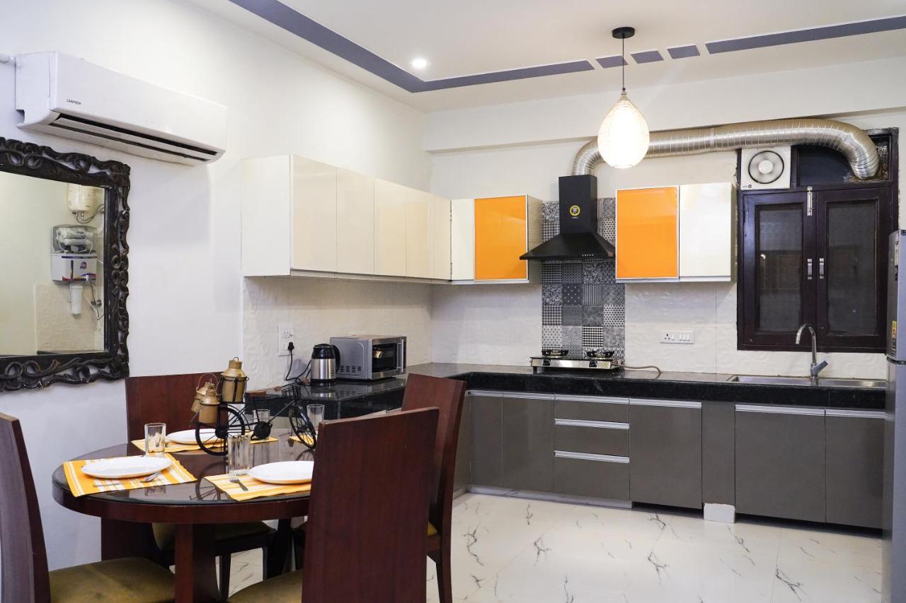 Lime Tree Service Apartment - Near Artemis Hospital ,Gurgaon Exterior photo